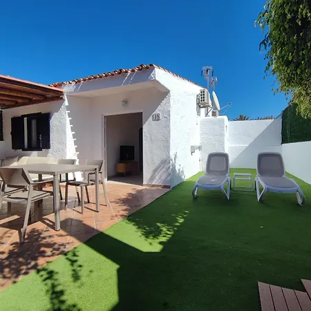 Con Jardin Privado Junto Al Yumbo Playa del Inglés