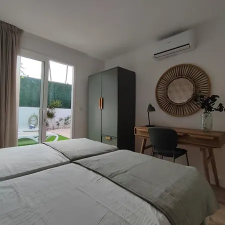 Con Jardin Privado Junto Al Yumbo アパート