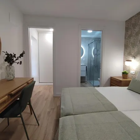 Con Jardin Privado Junto Al Yumbo プラヤ・デル・イングレス