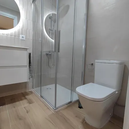 Con Jardin Privado Junto Al Yumbo * プラヤ・デル・イングレス