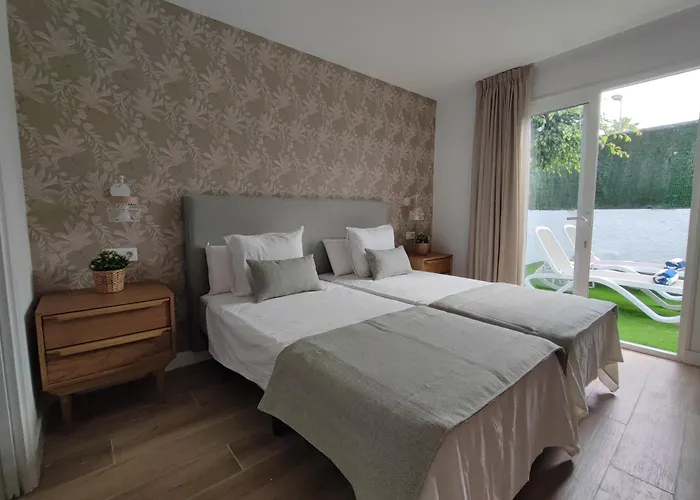 Con Jardin Privado Junto Al Yumbo بلايا ديل إنغلز