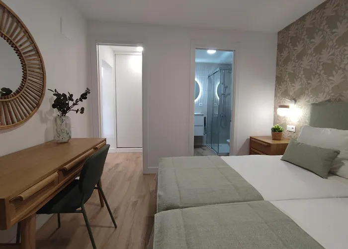 Con Jardin Privado Junto Al Yumbo بلايا ديل إنغلز