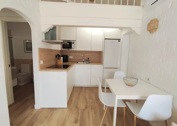 Con Jardin Privado Junto Al Yumbo * بلايا ديل إنغلز