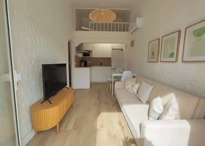 Con Jardin Privado Junto Al Yumbo بلايا ديل إنغلز