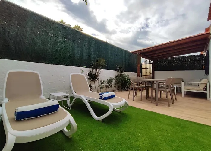 شقة Con Jardin Privado Junto Al Yumbo