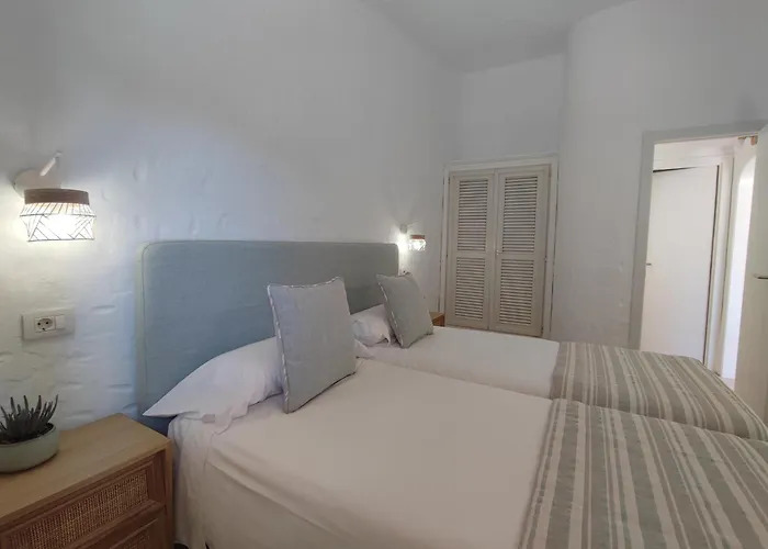 Con Jardin Privado Junto Al Yumbo * بلايا ديل إنغلز