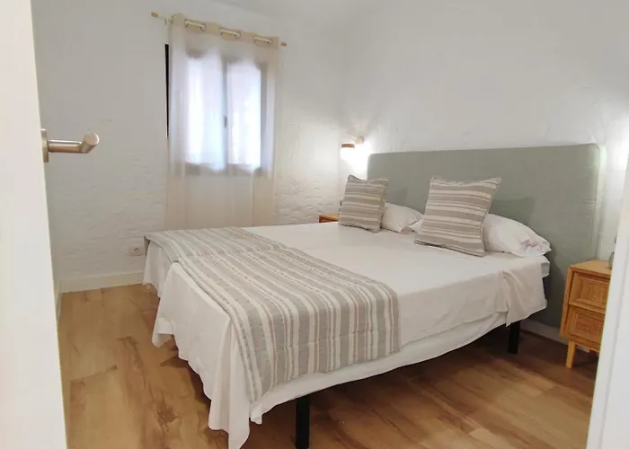 شقة Con Jardin Privado Junto Al Yumbo